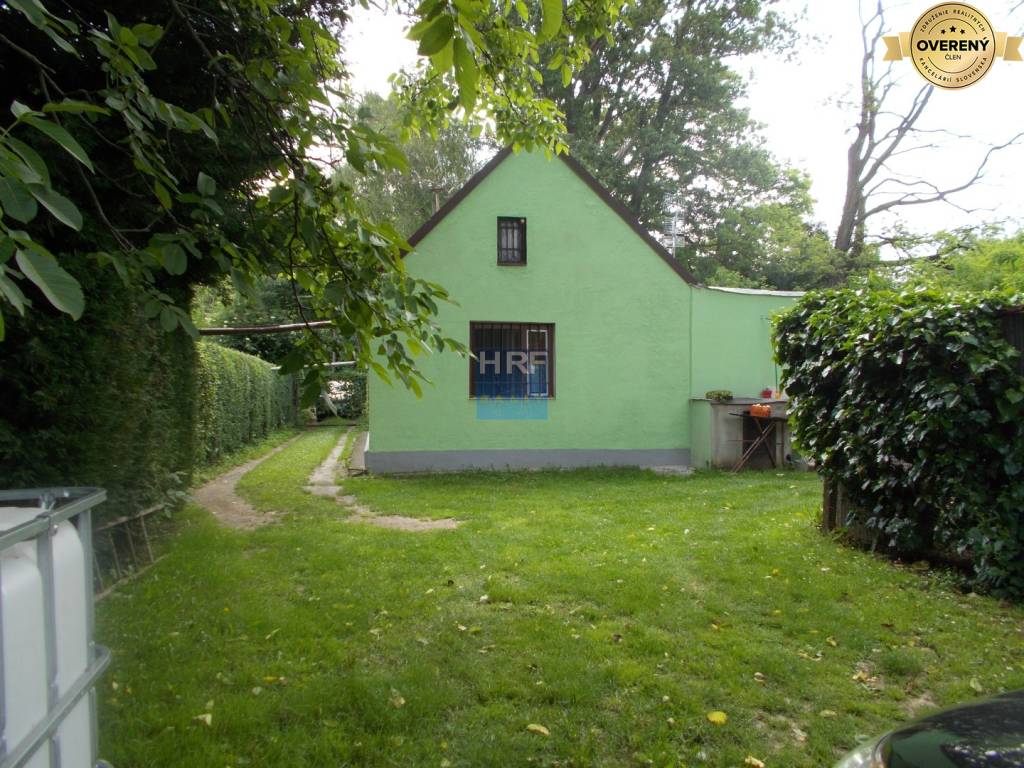 Predaj Rodinný dom Rodinný dom-Predaj-Radošovce-85000.00 €