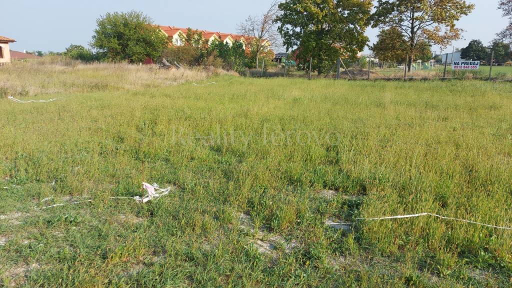 Predaj Pozemok pre RD Pozemok pre RD-Predaj-Andovce-42000.00 €