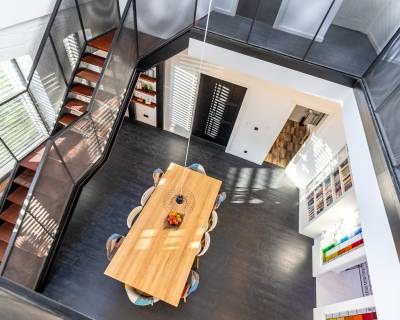 NA PREDAJ ARCHITEKTONICKY NEOBYČAJNÁ ZEMIANSKA KÚRIA Z KONCA 18.STOR.