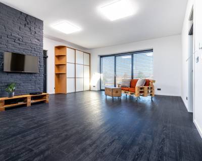 NA PREDAJ ARCHITEKTONICKY NEOBYČAJNÁ ZEMIANSKA KÚRIA Z KONCA 18.STOR.