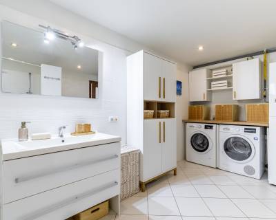 REZERVOVANÝ rod.dom s premyslenou dispozíciou,veľkým pozemkom v Plosk