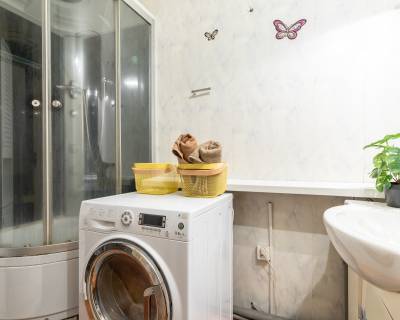 PREDANÝ 1.izb byt v pôv. stave na Terase, blízko Novej Nemocnici