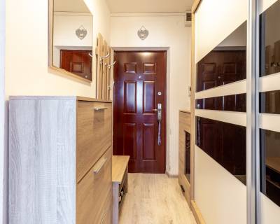 NA PREDAJ 1,5 izb. perspektívny byt s loggiou na Ostravskej