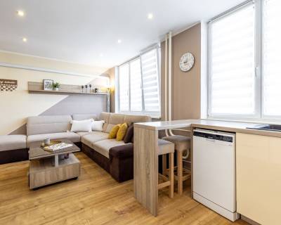 REZERVOVANÝ zrekon.pražák 4izb.byt so zmenenou dispozíciou Železniky