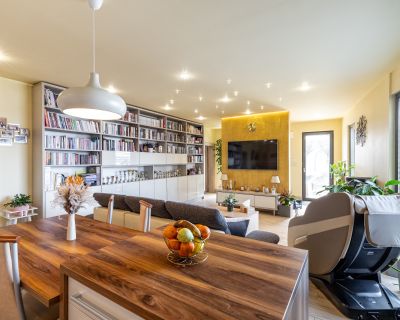 NA PREDAJ SMART 4-IZB BUNGALOV SO ZÁHRADOU A VÝHĽADOM NA JAZERO