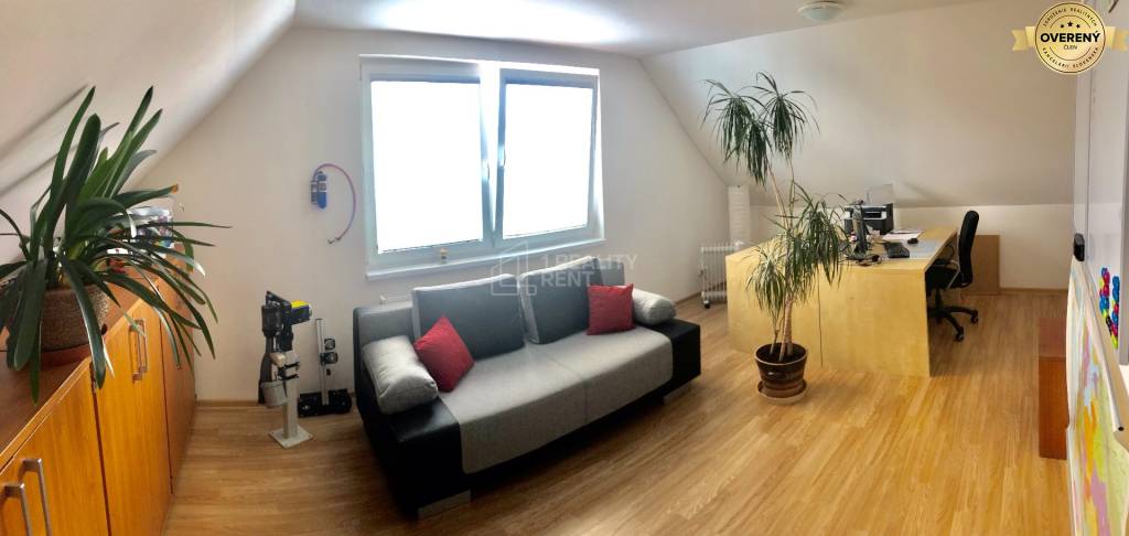 Na prenájom kancelária 21,5m2 Veľká Okružná Žilina 