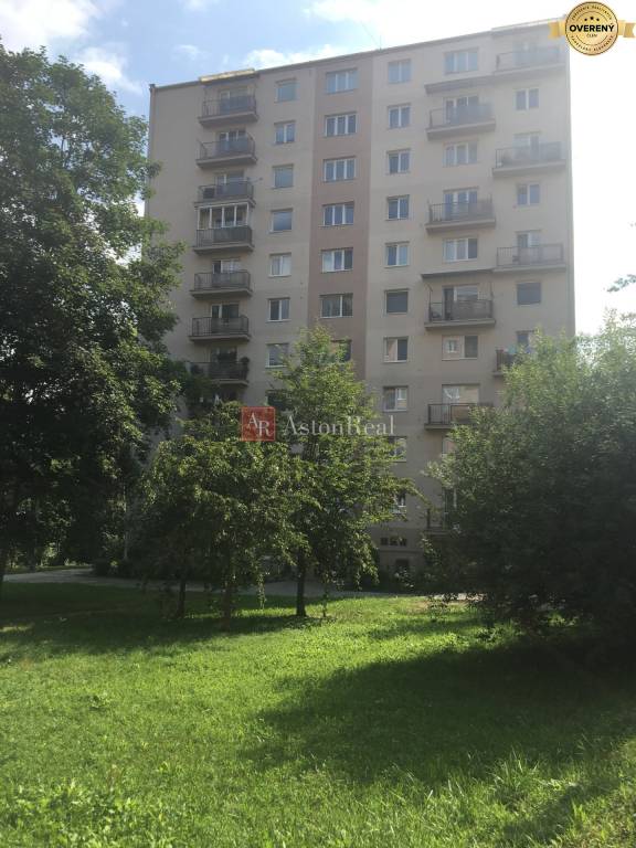 Hľadám pre klienta 3-izbový byt, Banská Bystrica, Fončorda