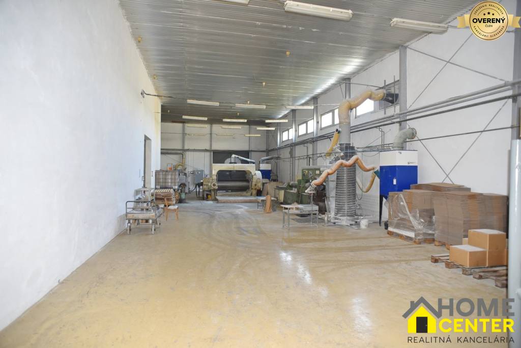 NA PREDAJ AREÁL S MUROVANOU HALOU, VÝROBNÝM PRIESTOROM, 6580m2
