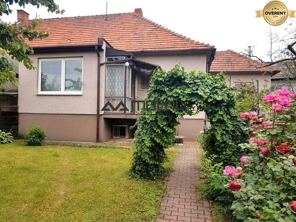 Rodinný dom-Predaj-Nitra-255000.00 €