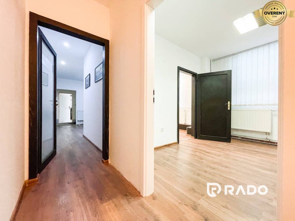 RADO | Sklad a kancelária, LUDOTEX, ul. Zlatovská, Trenčín