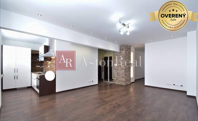 Kúpa Iný Iný-Kúpa-Púchov-125000.00 €