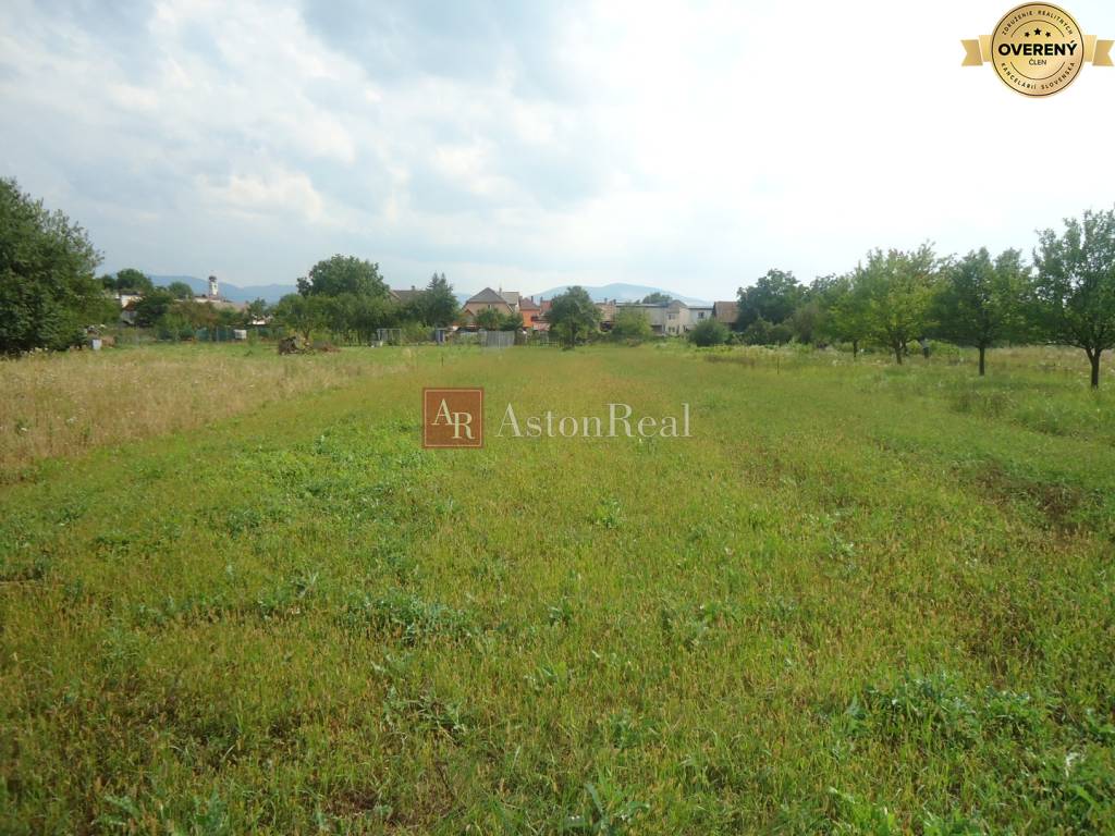 Pozemok pre RD-Kúpa-Púchov-55000.00 €