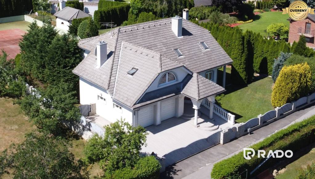 RADO | Rodinná vila s pozemkom 2651 m2, Trenčín - Hanzlíková