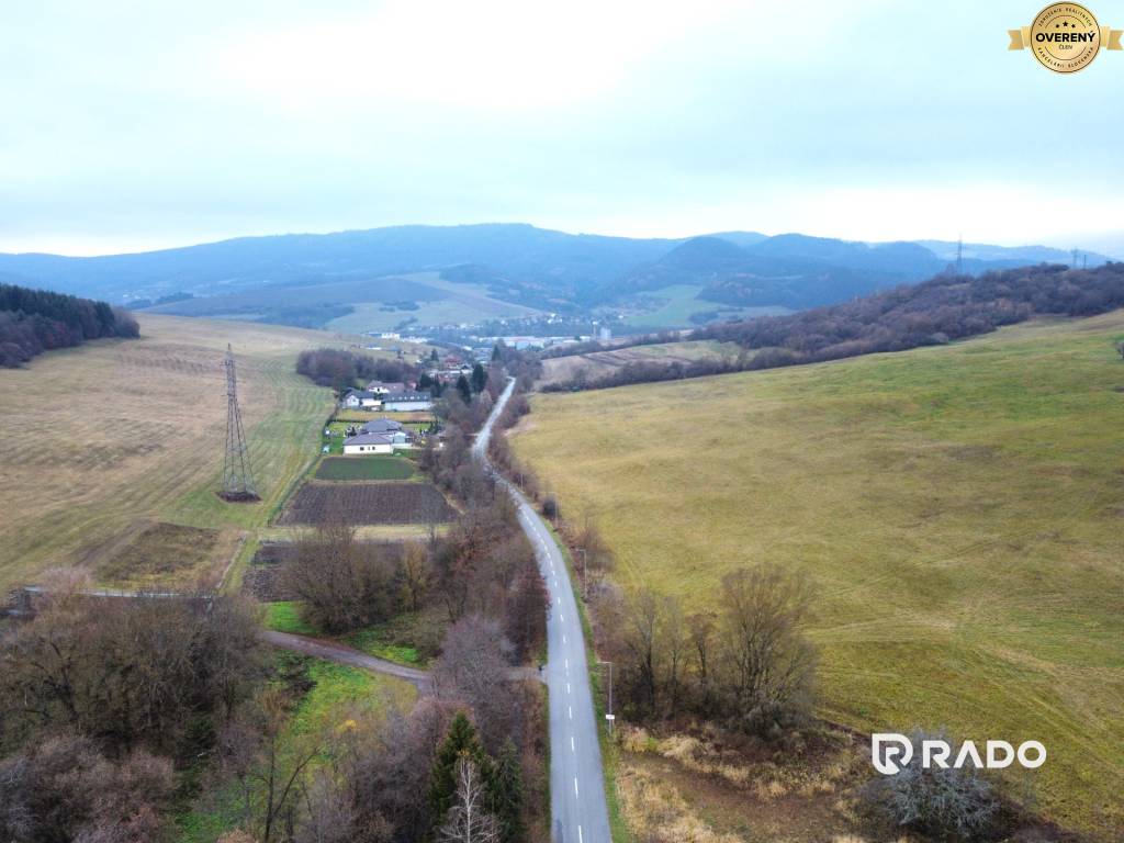 RADO | Stavebný pozemok v obci Dohňany - 1261m2!