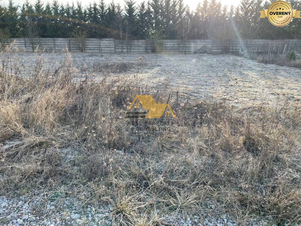 Predaj Pozemok pre RD Pozemok pre RD-Predaj-Nové Zámky-89900.00 €