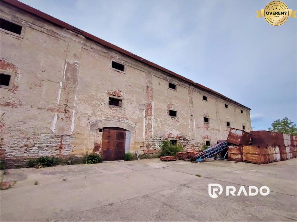 RADO | Historická sýpka v meste Holíč