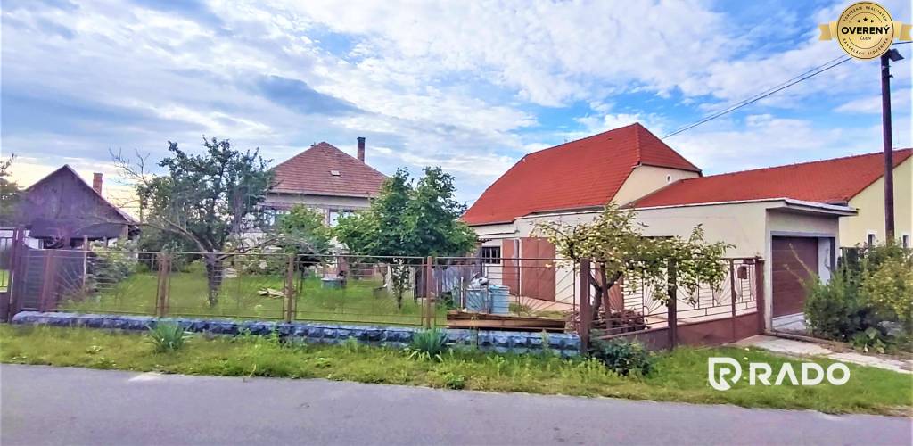 RADO | Dvojgeneračný rodinný dom v Borskom Mikuláši 