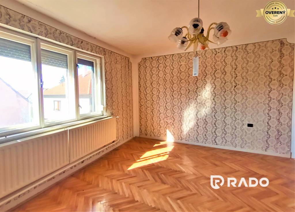 RADO | Dvojgeneračný rodinný dom v Borskom Mikuláši