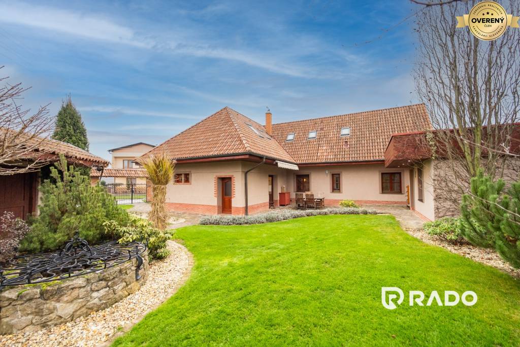 RADO | 5i RD s pozemkom 9081m2 - Ivanovce, 8km od Trenčína