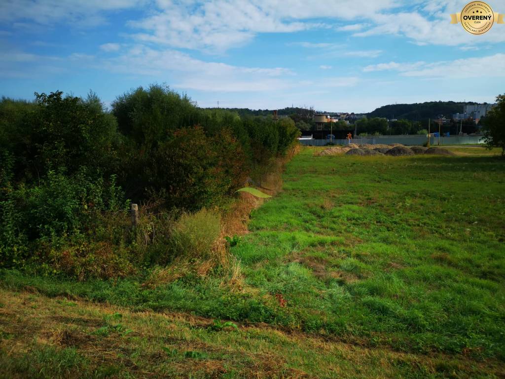 Pozemok v priemyselnej zóne na ulici Boženy Nemcovej