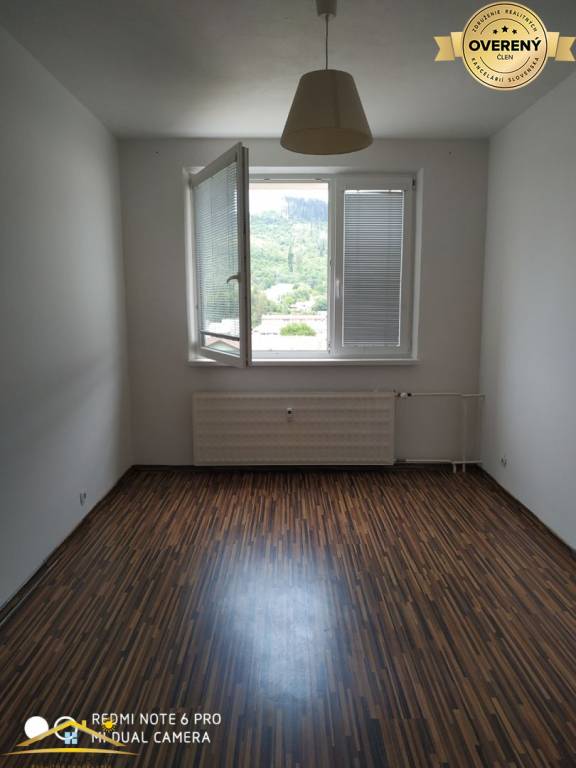 Predaj: Priestranný 3 izbový byt v meste Kysucké Nové Mesto(015-B)