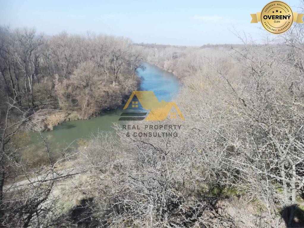 Predaj Rekreačný pozemok Rekreačný pozemok-Predaj-Kamenica nad Hronom-6900.00 €