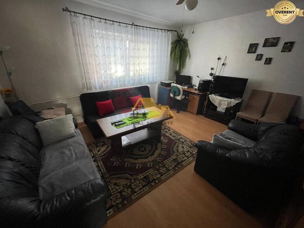 Predám rodinný dom s garážou v Palárikove