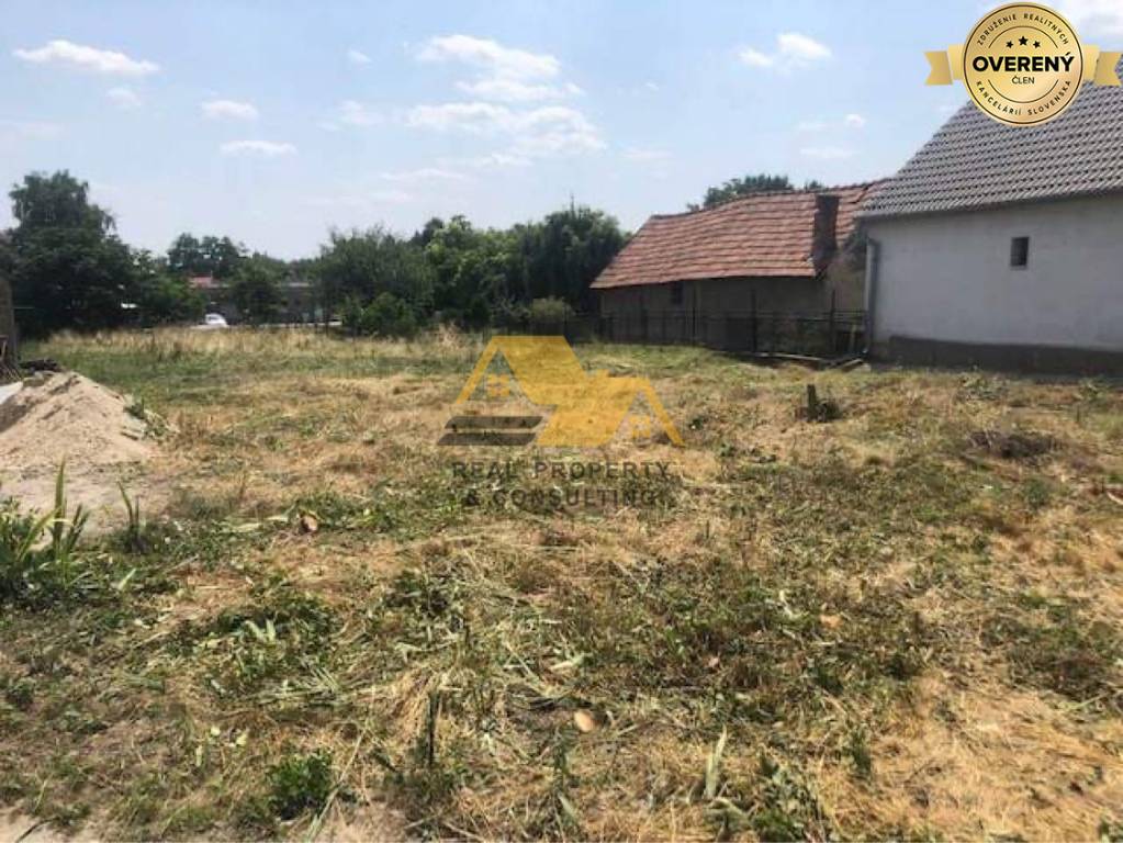 Pozemok pre RD-Predaj-Čalovec-33000.00 €