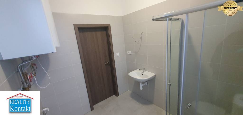 Na prenájom moderný 2 izbový byt Dvory nad Žitavou - ako novostavba