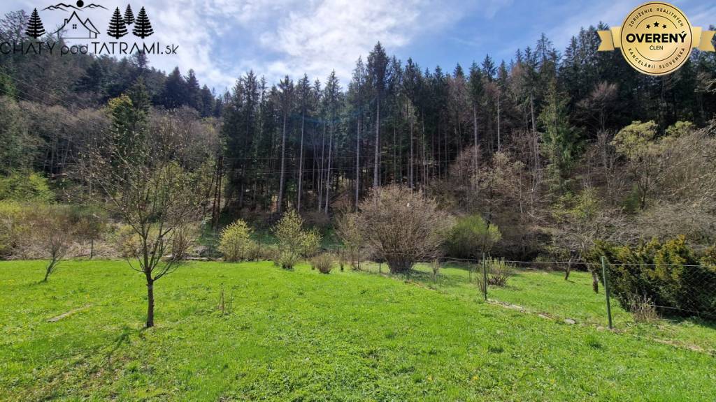 Rovinatý stavebný pozemok s IS Bystrá Nízke Tatry