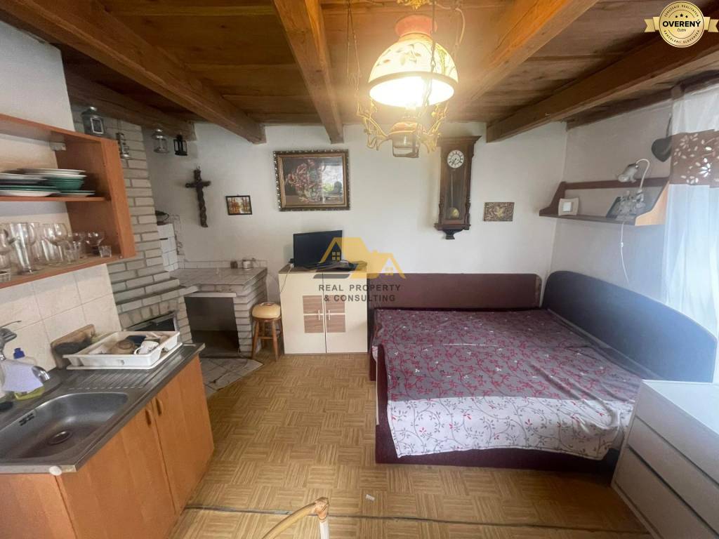 Predám apartmánový dom v obci Podhájska