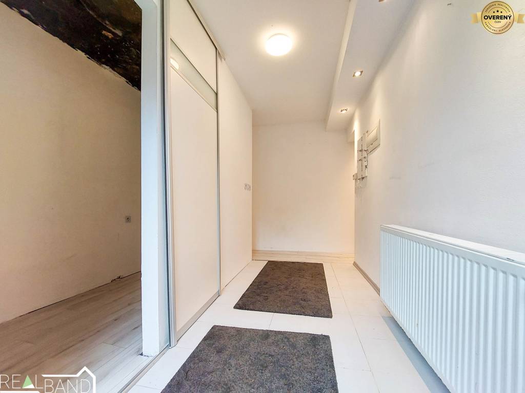 Predaj - Rodinný dom - Bratislava - Dúbravka, Strmé sady 408m²