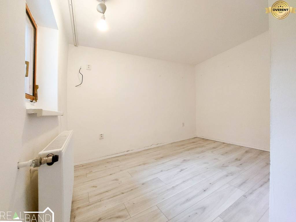 Predaj - Rodinný dom - Bratislava - Dúbravka, Strmé sady 408m²