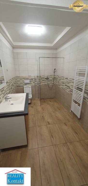 Prenájom Iný Iný-Prenájom-Dvory nad Žitavou-400.00 €