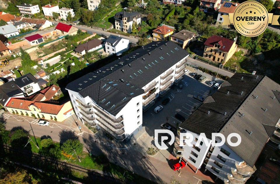 RADO | Nový dvojizbový byt s obrovskou loggiou - Trenčianske Teplice!