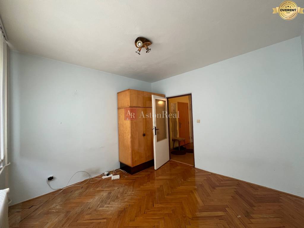 Predaj: Najlacnejší 4-izbový byt (89m2) s loggiou v Púchove