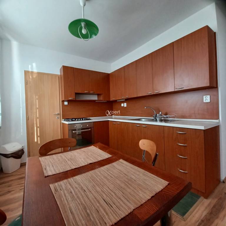 PRENÁJOM - 3 izbový byt v centre mesta Dunajskej Stredy