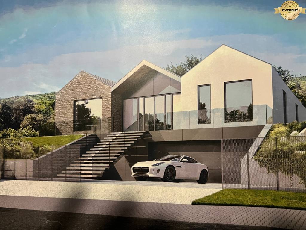 PREDAJ Veľkorysý pozemok s časťou lesa 2009 m2 Borinka pod Pajštúnom!