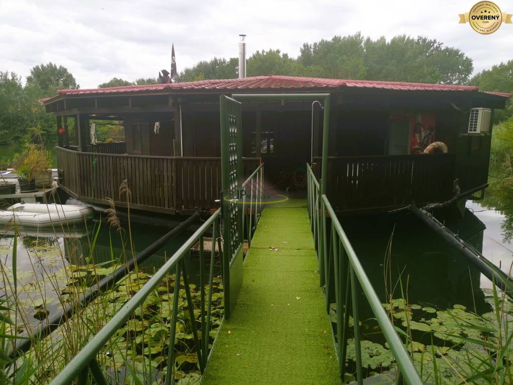 Predaj Iné Iné-Predaj-Bratislava - mestská časť Petržalka-320000.00 €