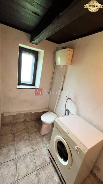 NOVÁ CENA: dom na pozemku 830 m2, Banský Studenec, Kolpašské jazero