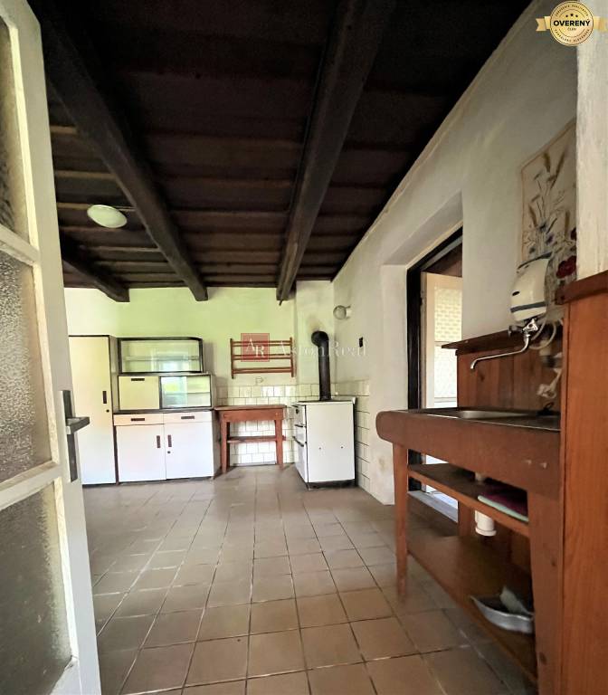 NOVÁ CENA: dom na pozemku 830 m2, Banský Studenec, Kolpašské jazero