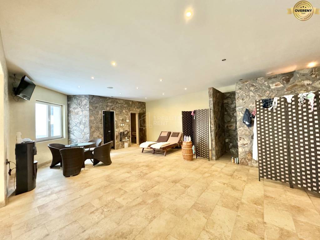 Nádherný viacúčelový areál v centre Turzovky