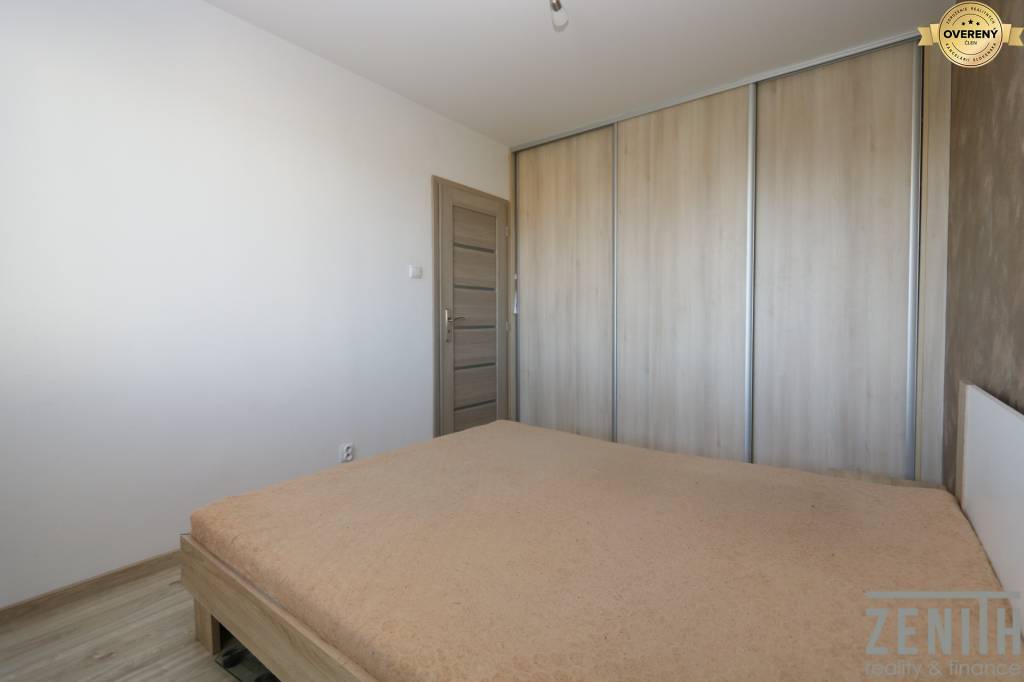 Exkluzívne na predaj zrekonštruovaný 4 izbový byt v Dunajskej Strede