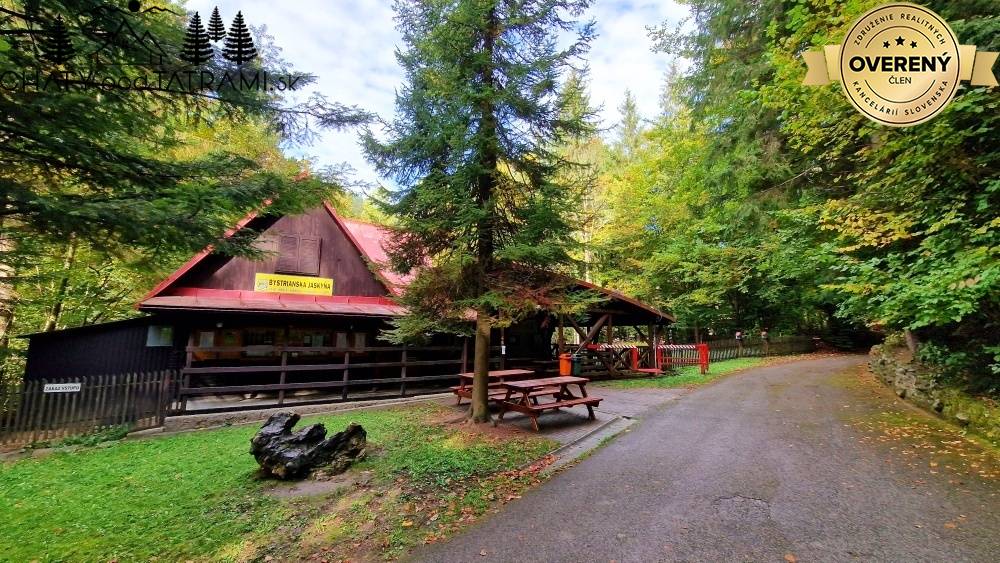 Pozemok pri vchode do jaskyne Bystrá Nízke Tatry