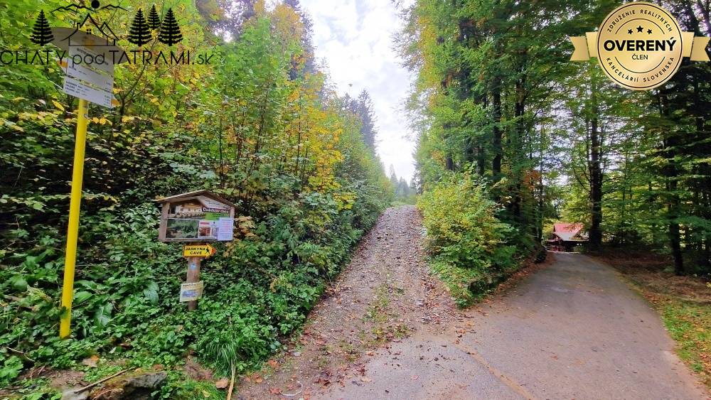 Pozemok pri vchode do jaskyne Bystrá Nízke Tatry