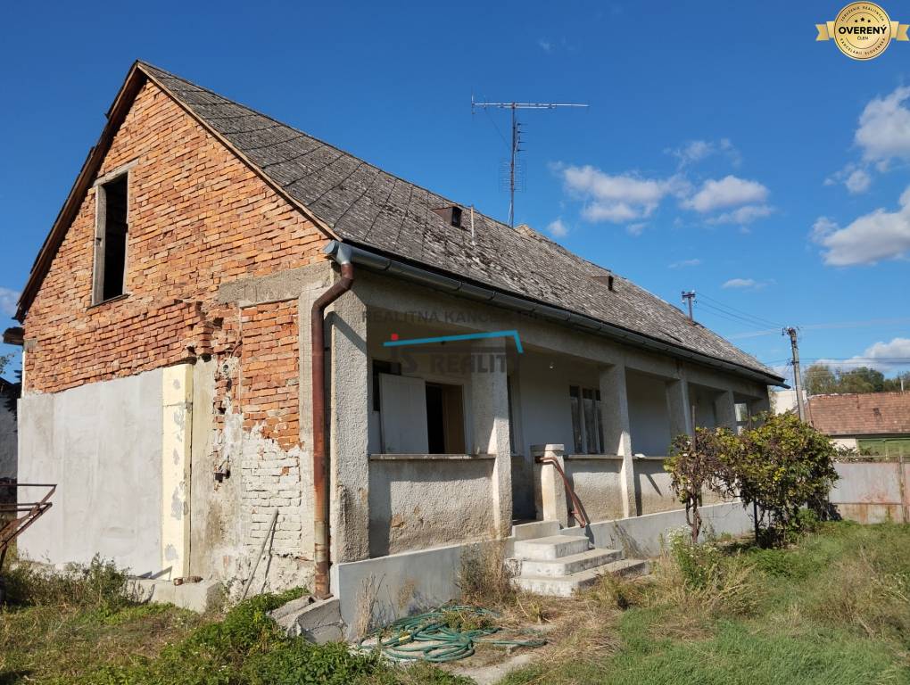 Na predaj rodinný dom v obci Vyškovce nad Ipľom