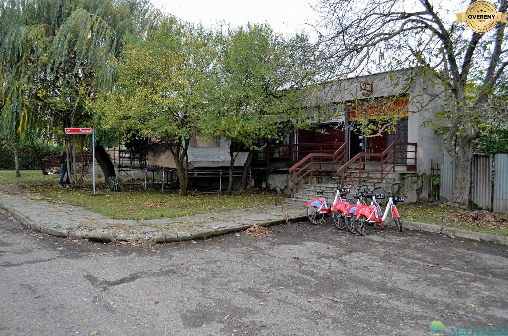 ZĽAVA, PREDAJ! Budova služieb Sečovce, široký potenciál, 583m2.
