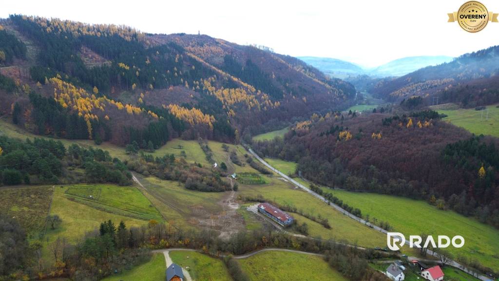 RADO | Obrovský slnečný pozemok v malebnom prostredí obce Zubák!