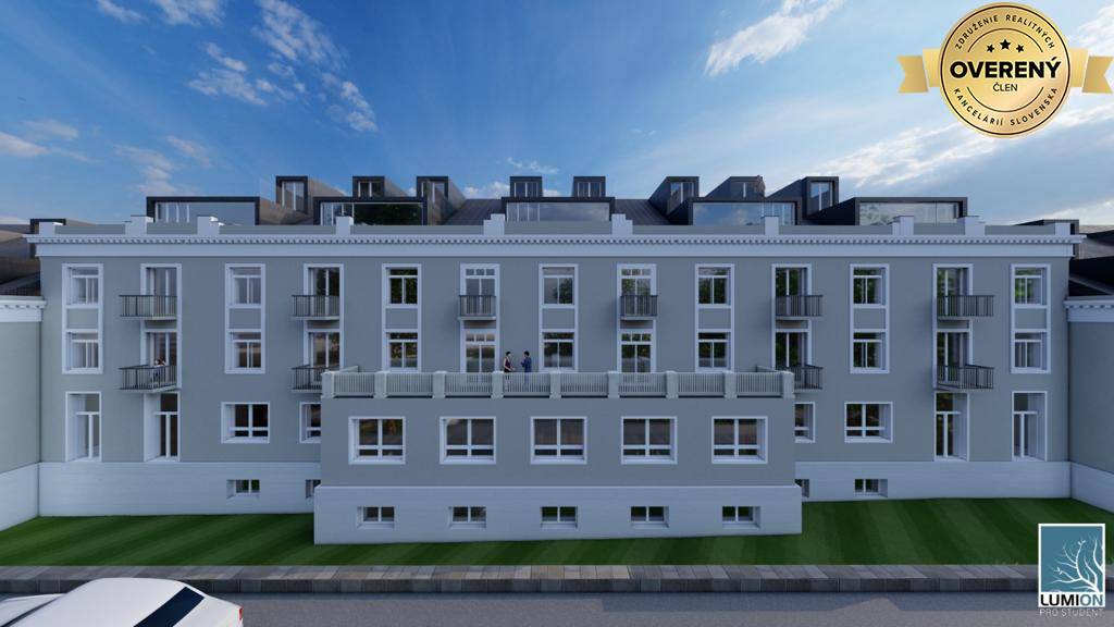Unikátna Príležitosť v Srdci Holíča – Stará Budova s Projektom na Byty