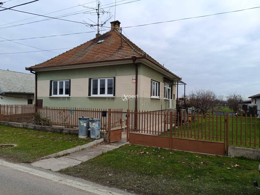 Predaj- Rodinný dom Gabčíkovo